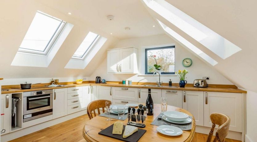 Photo of 1 Bed in Wembury