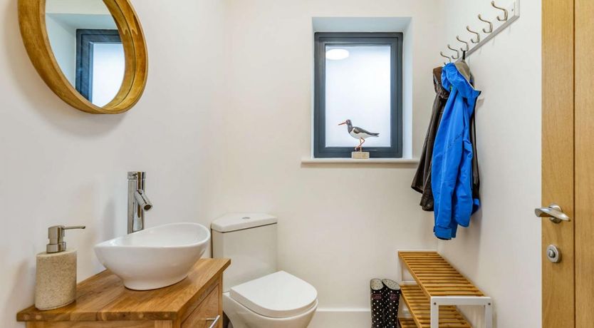 Photo of 1 Bed in Wembury