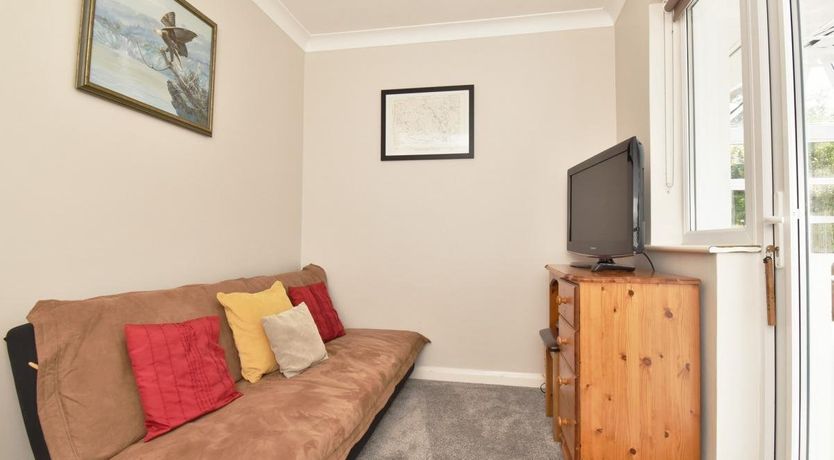 Photo of 2 Bed in Staveley