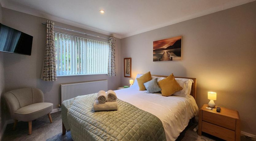 Photo of 2 Bed in Staveley