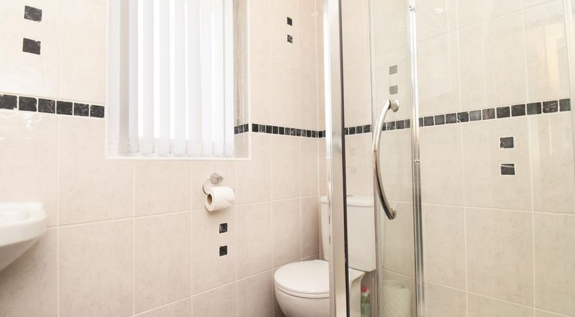 Photo of 2 Bed in Staveley