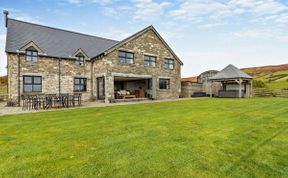 Photo of House in Mid Wales