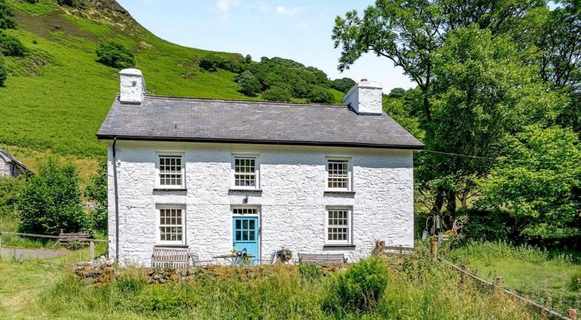 Photo of House in Mid Wales