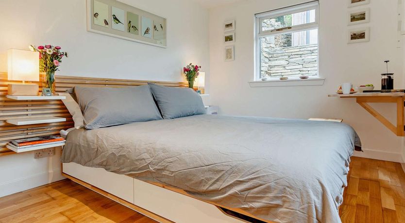 Photo of 2 Bed in Tarbert