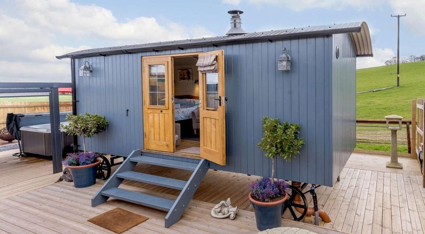 Photo of 1 Bed in Abergavenny