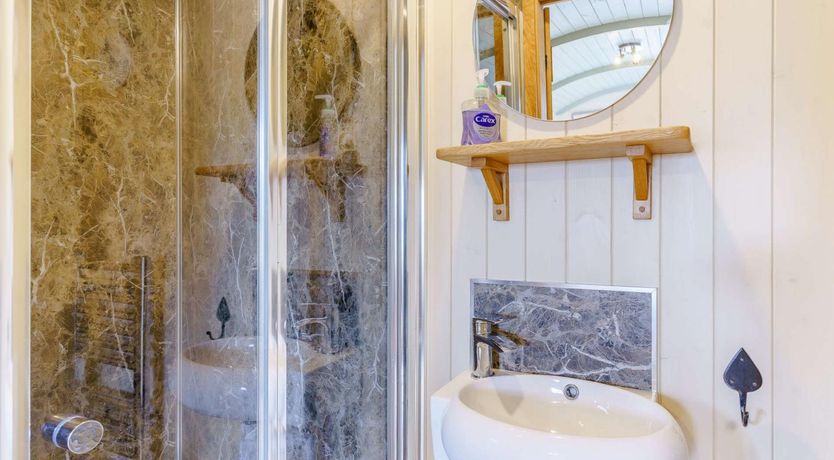 Photo of 1 Bed in Abergavenny