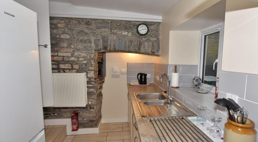 Photo of 3 Bed in Llandrindod Wells