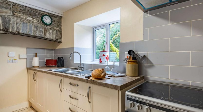 Photo of 3 Bed in Llandrindod Wells
