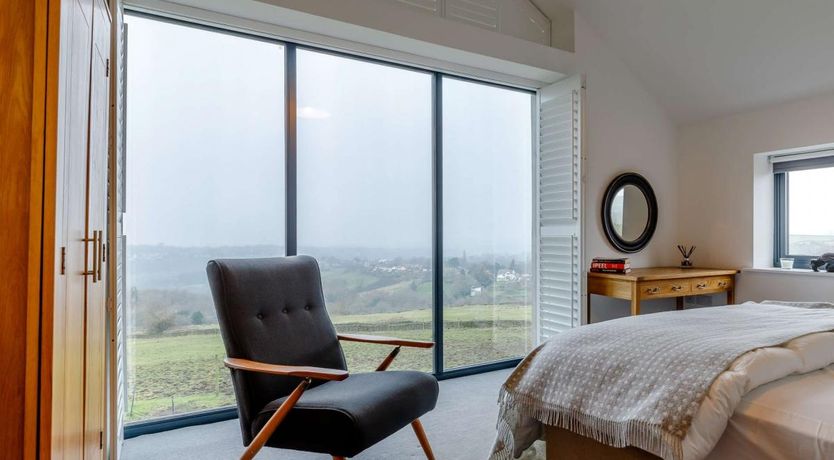 Photo of 2 Bed in Mellor