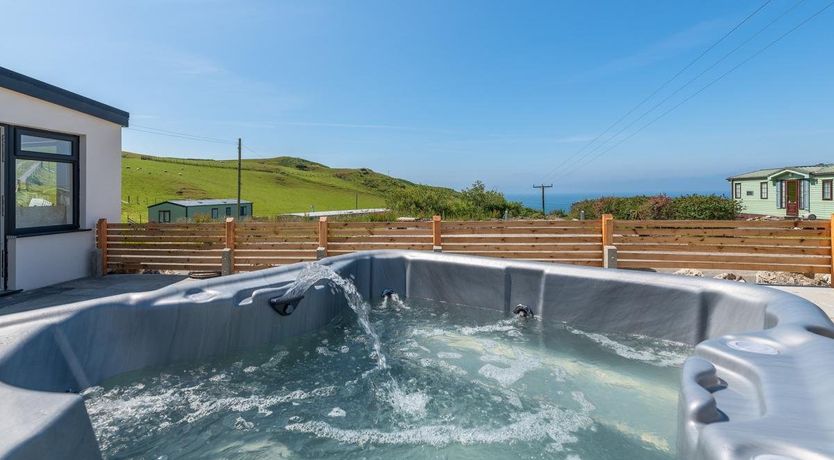 Photo of 2 Bed in Aberdovey