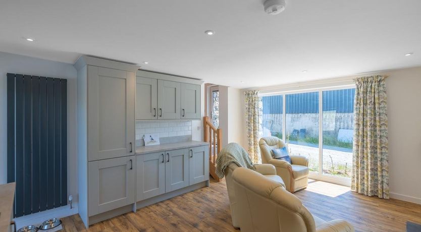 Photo of 2 Bed in Aberdovey