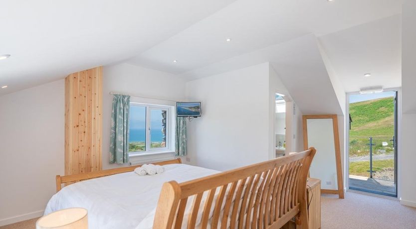 Photo of 2 Bed in Aberdovey