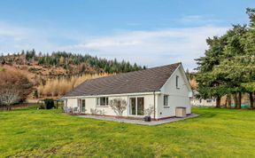 Photo of 3 Bed in Fort Augustus