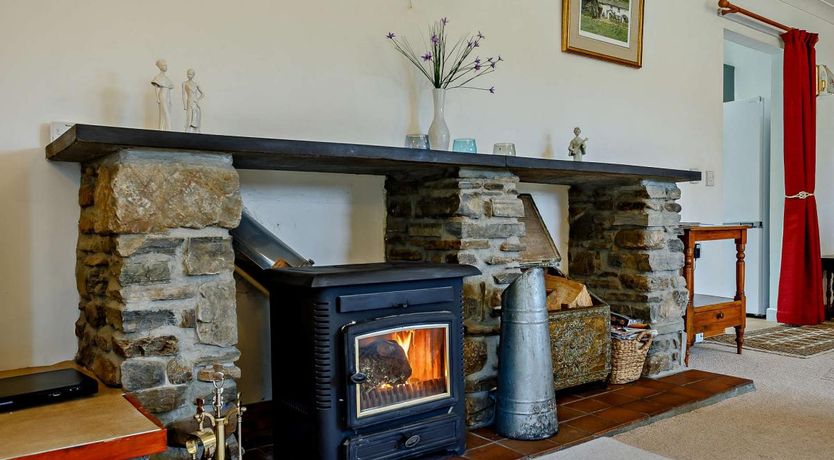 Photo of 3 Bed in Auchterawe