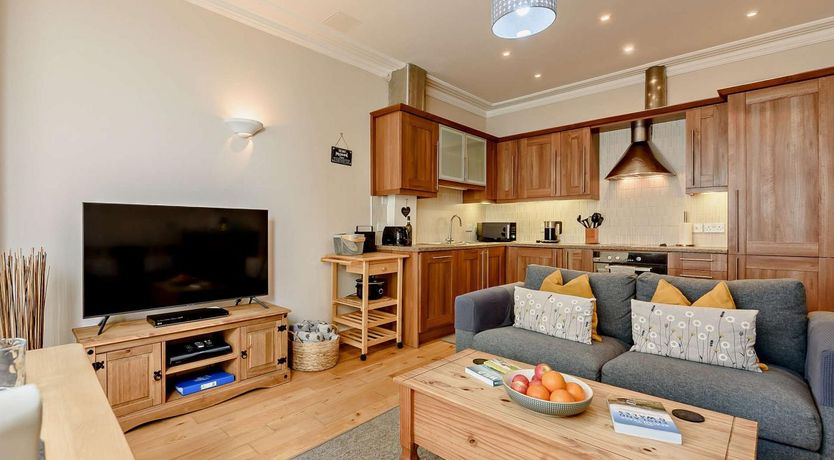 Photo of 2 Bed in Tenby