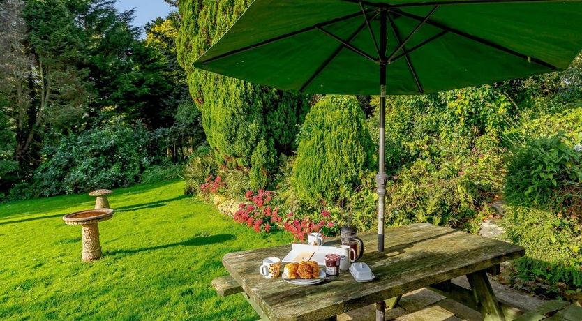 Photo of 1 Bed in Woodleigh