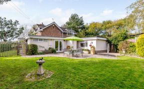 Photo of 4 Bed in Ross-on-wye