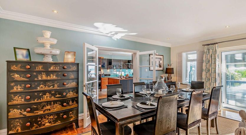 Photo of 4 Bed in Bognor Regis