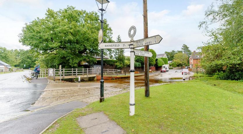 Photo of 1 Bed in Brockenhurst
