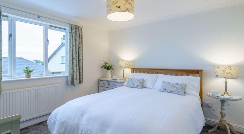 Photo of 2 Bed in Grange-over-sands