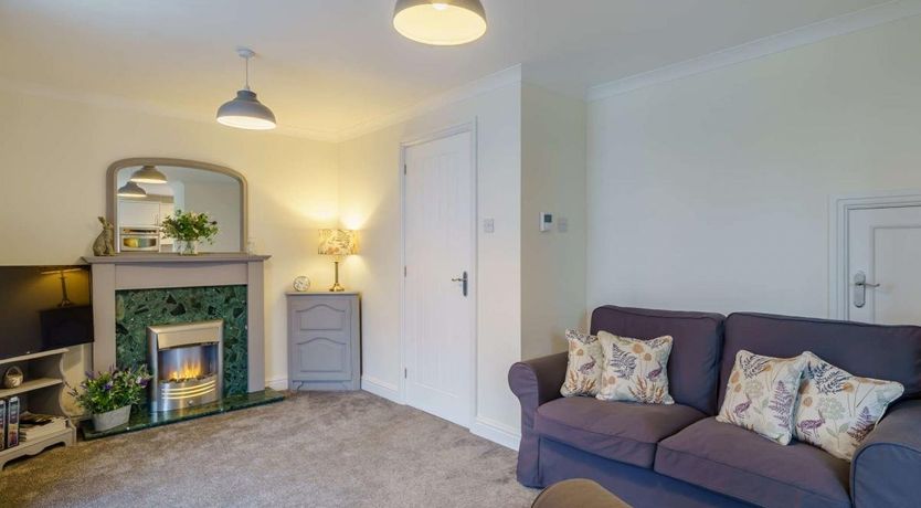 Photo of 2 Bed in Grange over Sands