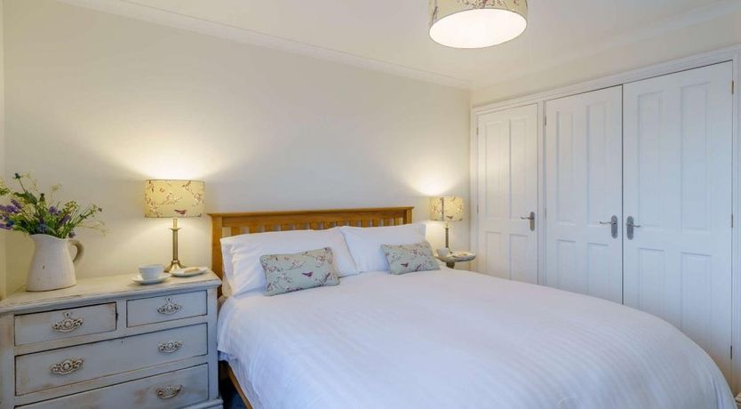 Photo of 2 Bed in Grange over Sands