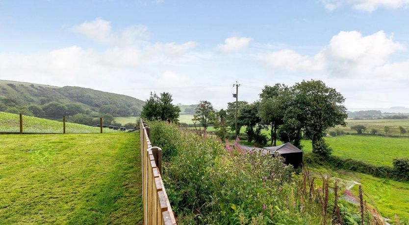 Photo of 4 Bed in Llandysul