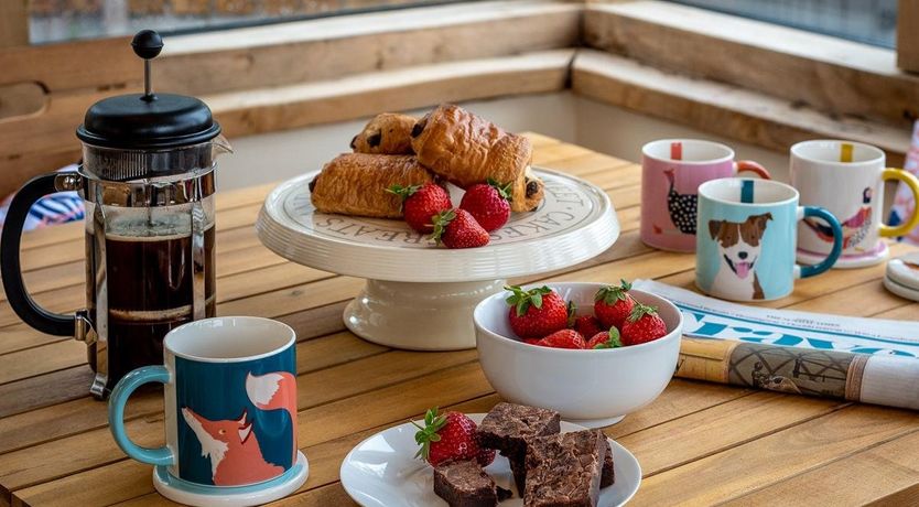 Photo of 4 Bed in Talgarreg