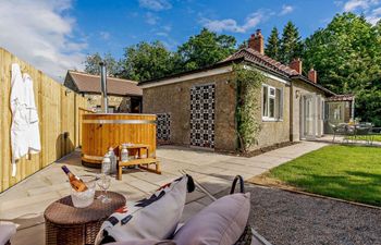 in Richmond (83085) Holiday Cottage
