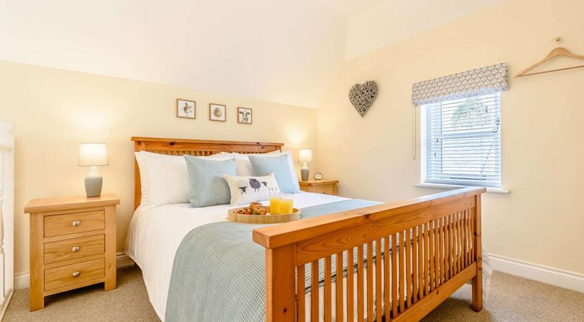 Photo of 1 Bed in High Bickington