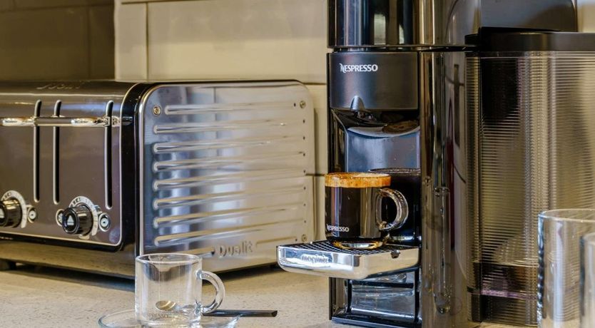 Photo of 3 Bed in Porthcawl