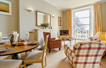 2 Bed in Tenby Apartment