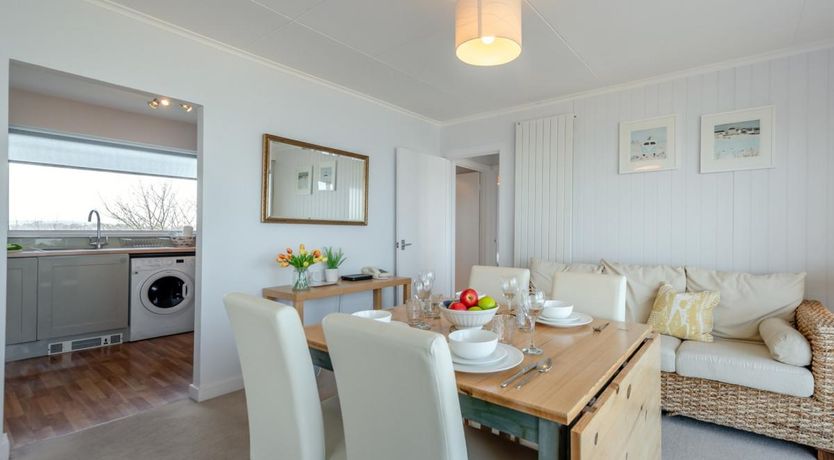 Photo of 2 Bed in Tenby