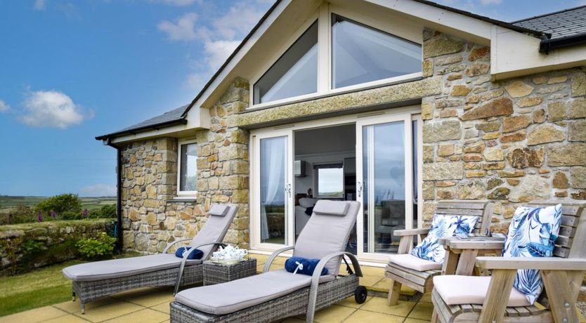 Photo of 1 Bed in St Just