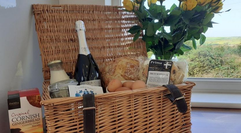 Photo of 1 Bed in St Just