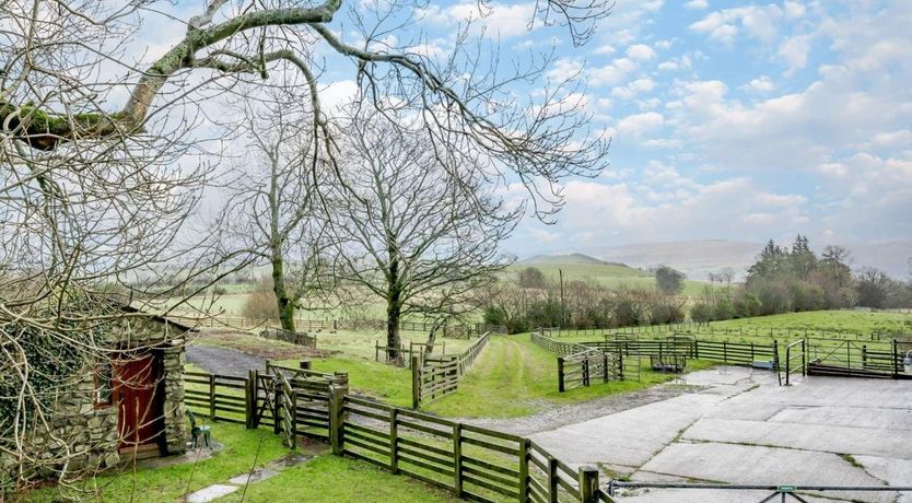 Photo of 2 Bed in Watermillock