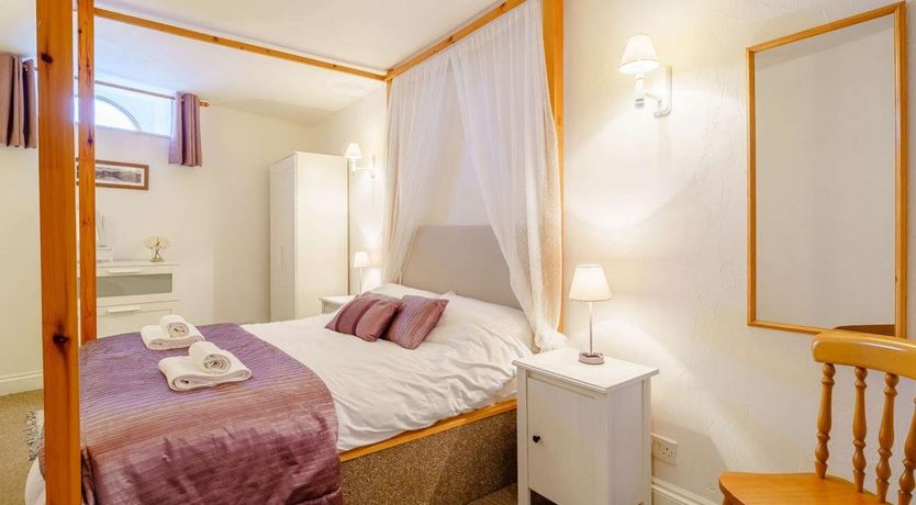 Photo of 2 Bed in Watermillock