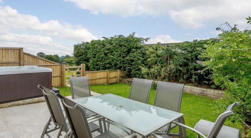 Photo of 3 Bed in Crich