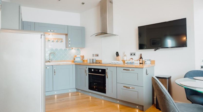 Photo of 2 Bed in Tenby