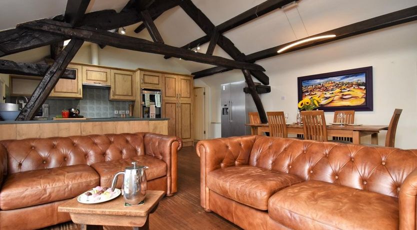 Photo of 2 Bed in Birkby