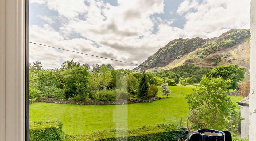 Photo of 3 Bed in Grange