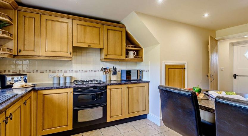 Photo of 3 Bed in Rowen