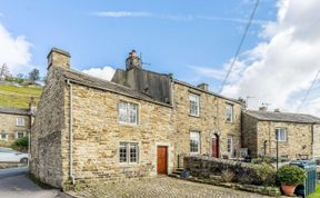 Photo of 5 Bed in Richmond