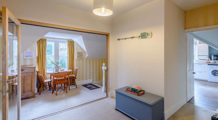 Photo of 7 Bed in Bideford