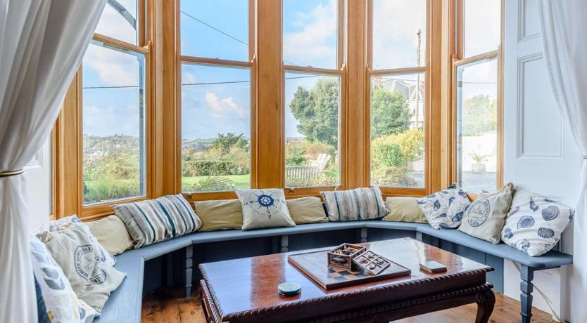 Photo of 7 Bed in Bideford