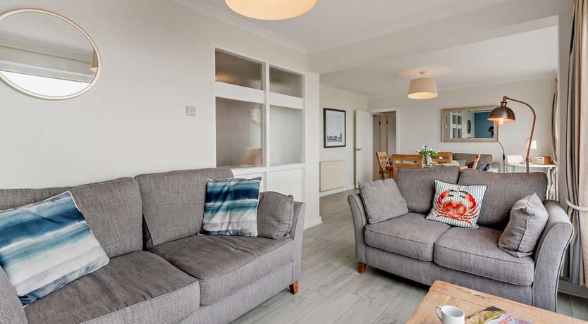 Photo of 2 Bed in Tenby