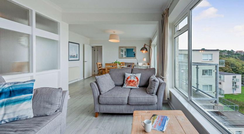 Photo of 2 Bed in Tenby