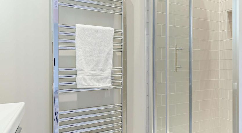 Photo of 4 Bed in Fowey