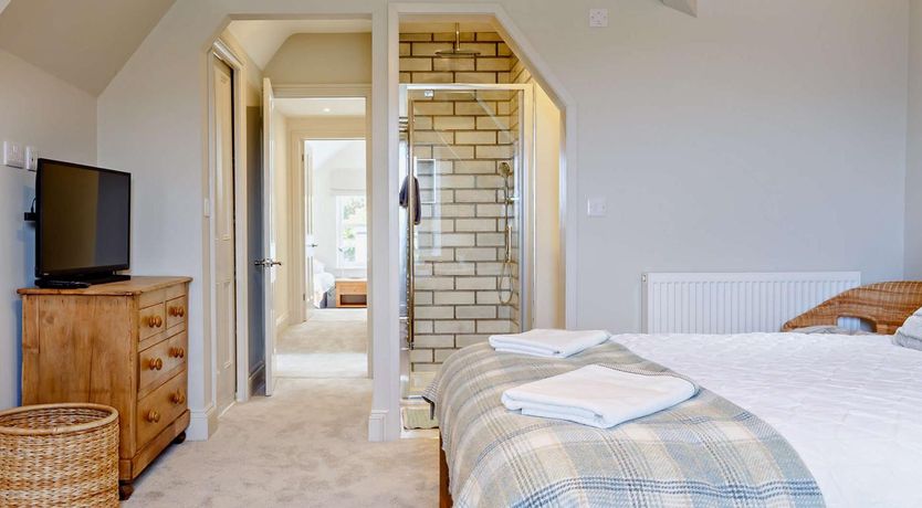 Photo of 4 Bed in Fowey