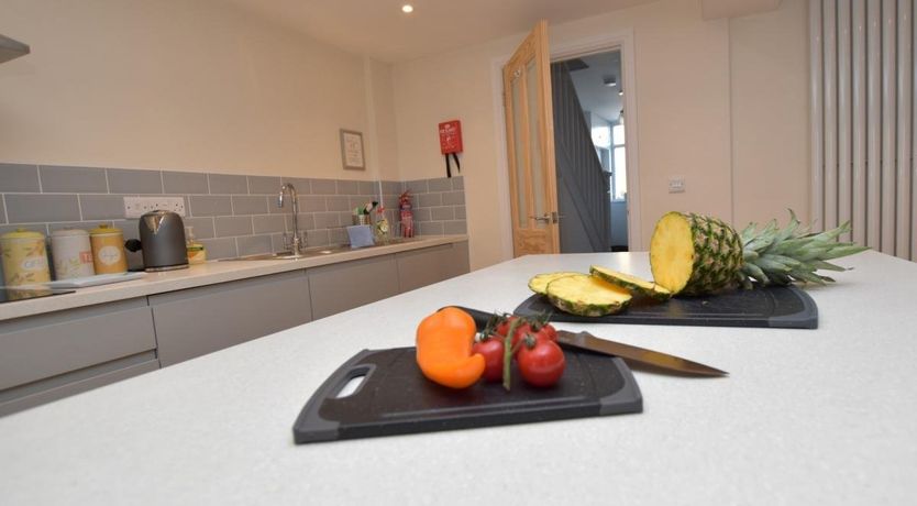 Photo of 3 Bed in Combe Martin